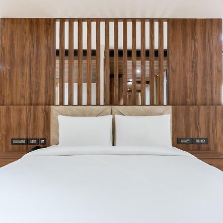 Hotel Dayal Gateway Lucknow Zewnętrze zdjęcie